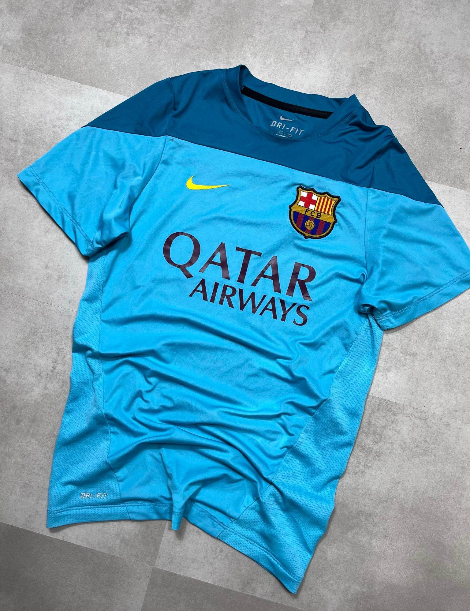 Nike 2013-14 Barcelona Jersey (S)