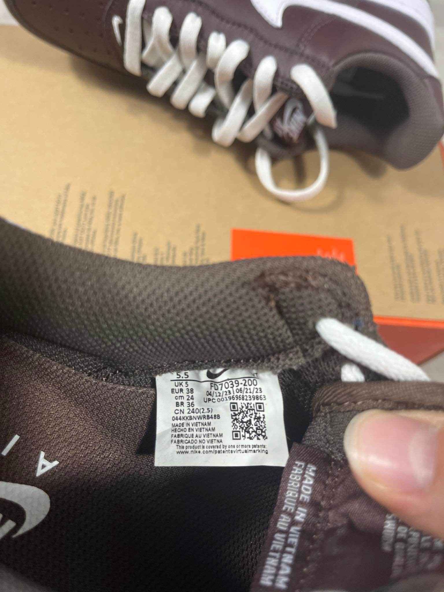 Nike Air Force 1 Low Retro (38)