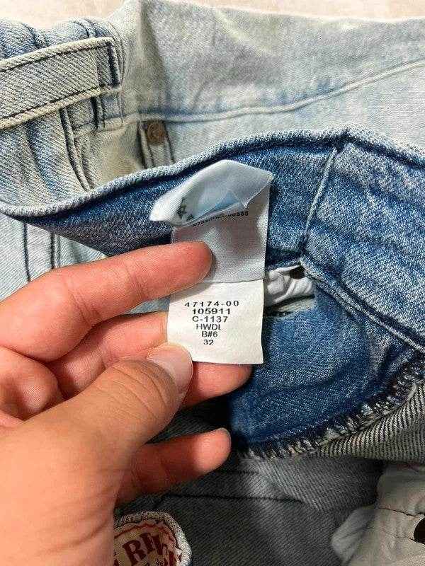 *NEW* True Religion Jeans (M)