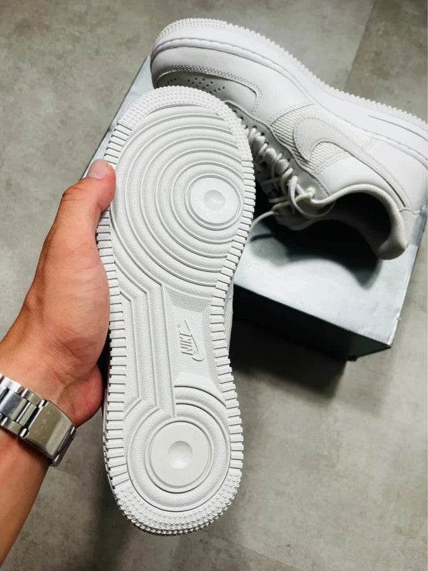 Nike Slam Jam Air Force 1 (40.5)