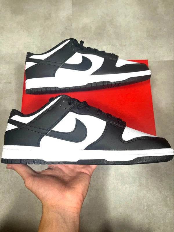Nike Panda Dunk Low