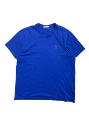 Kék férfi póló piros szív mintával, vintage streetwear stílus