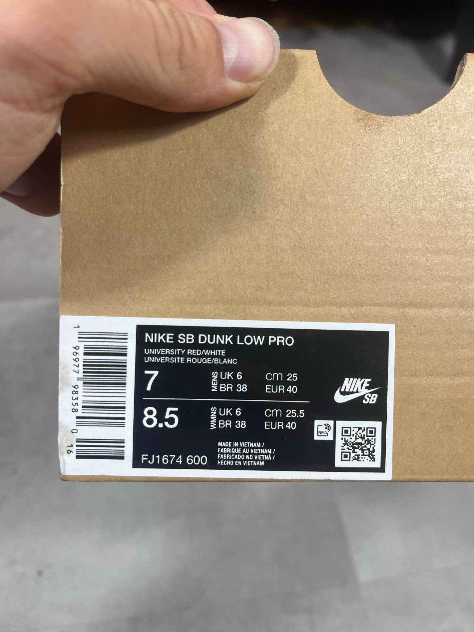 Nike SB Dunk Low University Red Gum (40)