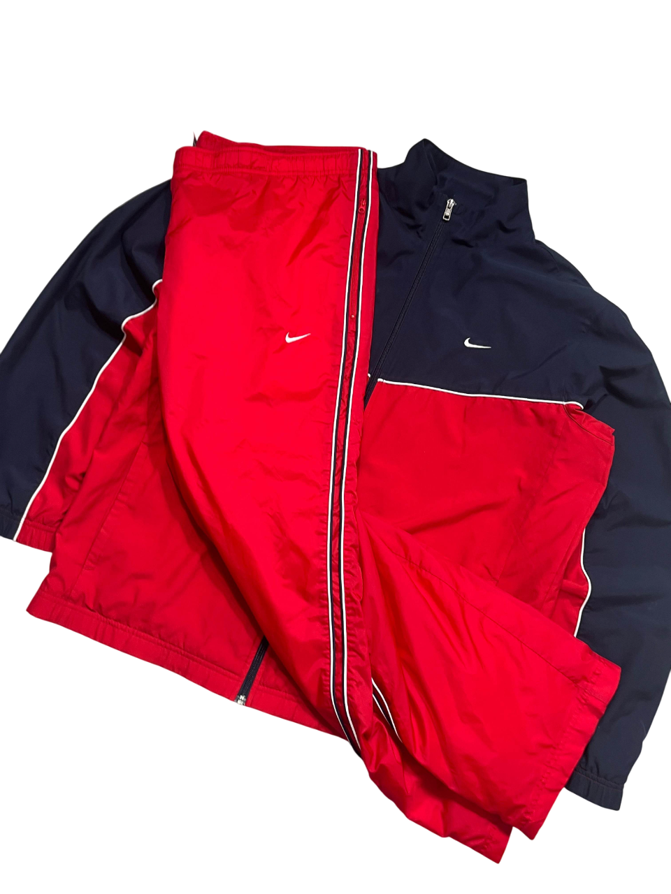 *Nike Vintage Tracksuit (L)