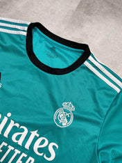 Adidas Real Madrid 2021-22 Kit (L)
