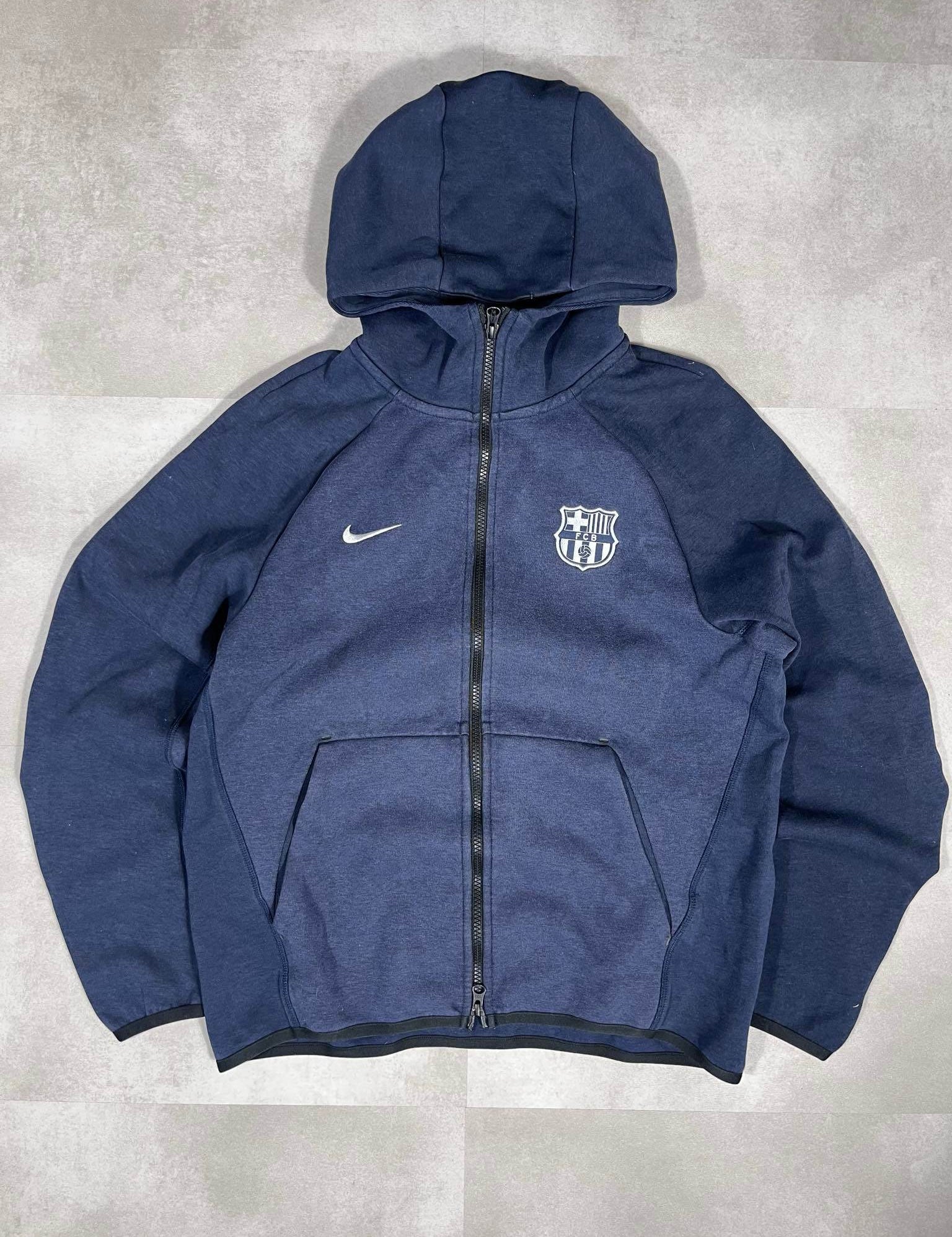 Nike Barcelona Tech Fleece (M)