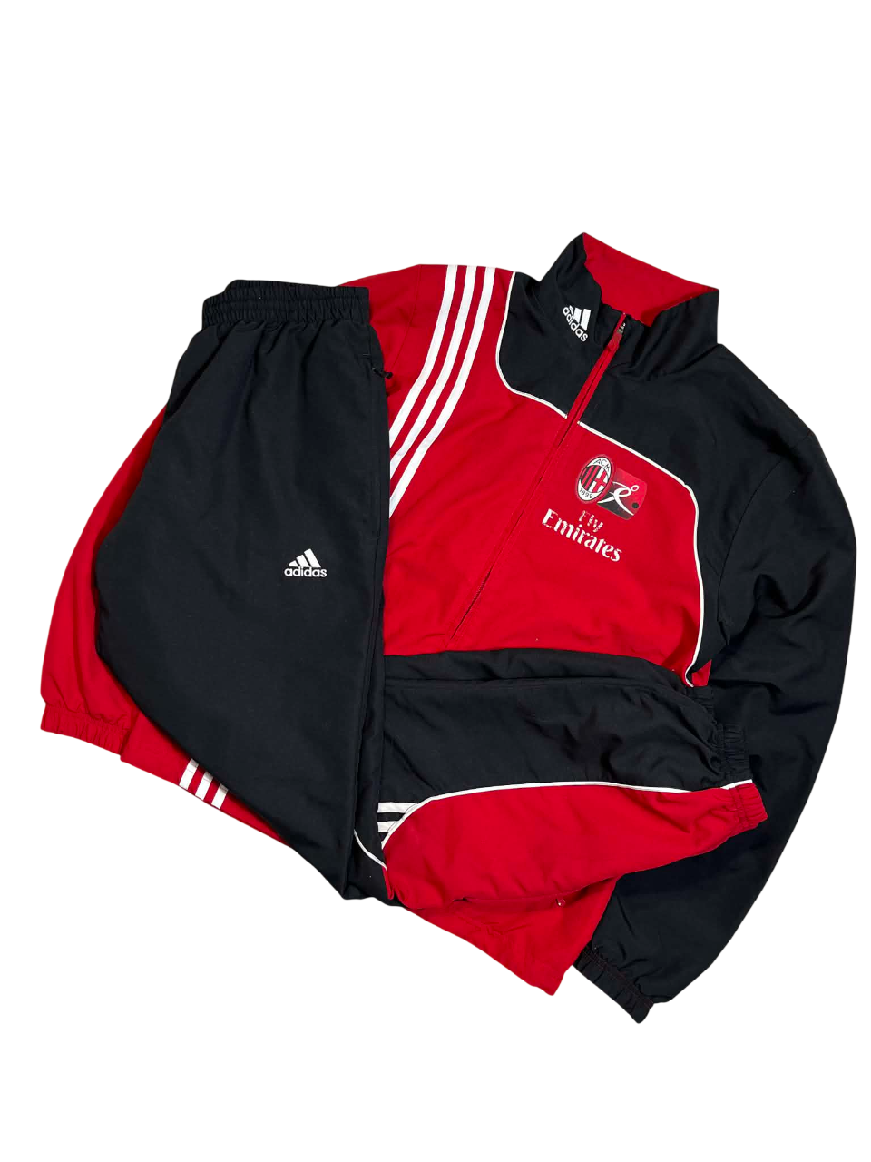 Fekete-piros Adidas melegítő szett, férfi vintage streetwear, AC Milan logóval
